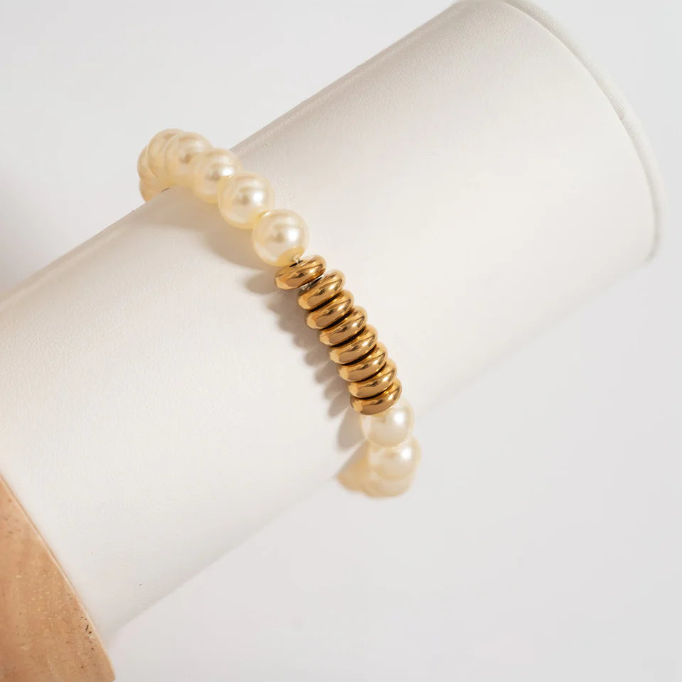 Pearl Beaded Bracelet 🤍